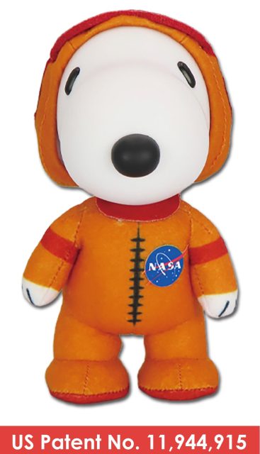 Peanuts - Snoopy Astronaut Figurekey Plush 4.5″